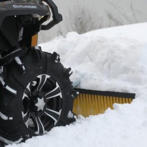 20.1000_06_iron_baltic_push_broom_1500_mm_59_in_0